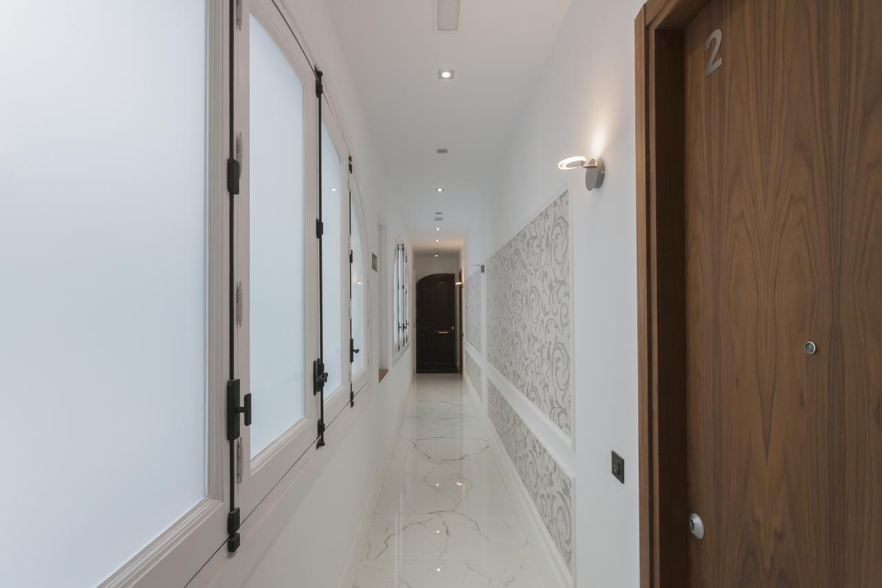 Dobo Rooms Gran Via Apartments Madrid Exterior foto