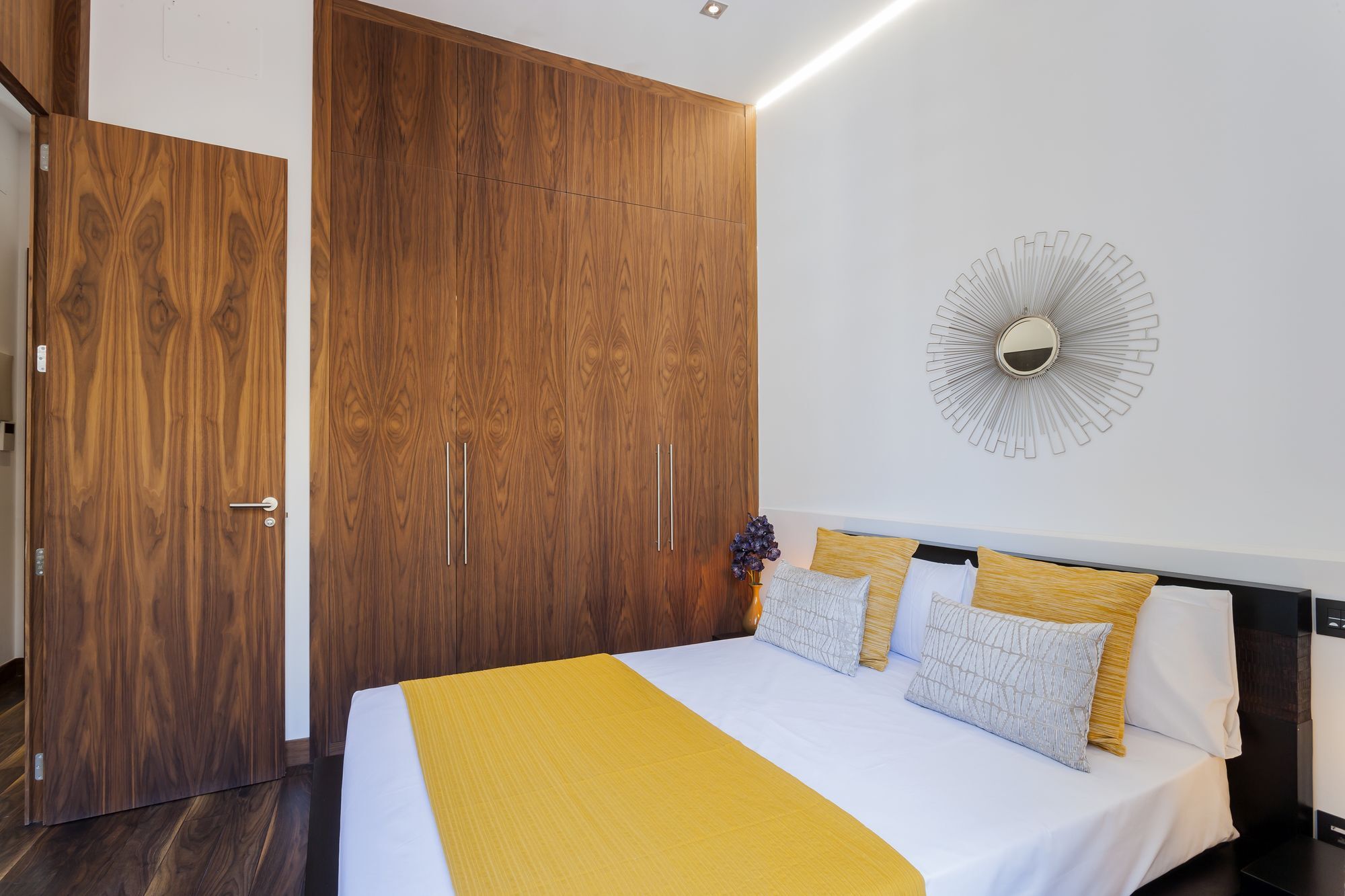 Dobo Rooms Gran Via Apartments Madrid Exterior foto